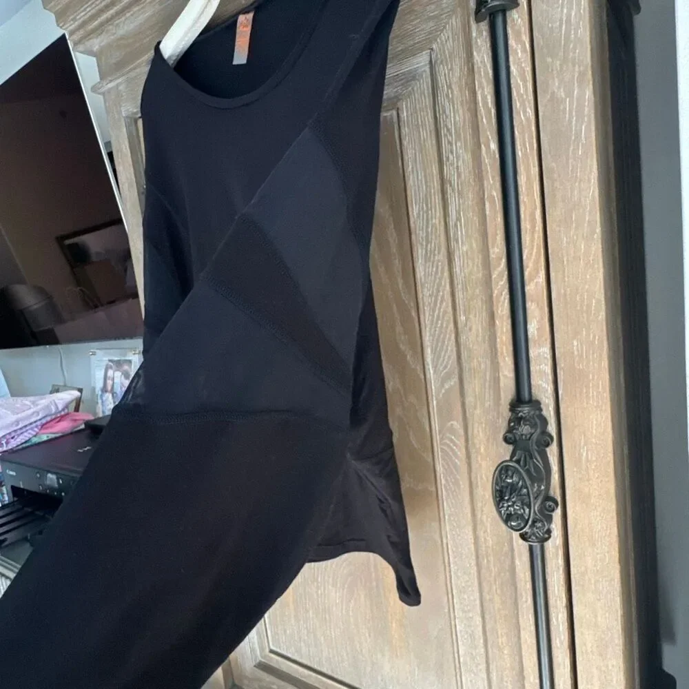 Maaji Activewear Black Long Sleeve Shirt size small - Picture 5 of 8